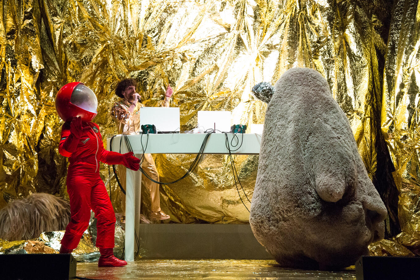 Hemos venido a darlo todo (2019)